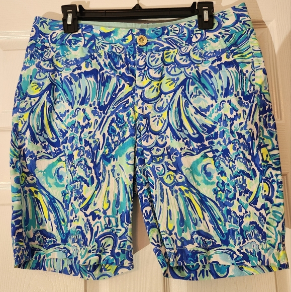 Lilly Pulitzer Chipper shorts sz 6 - Picture 1 of 3